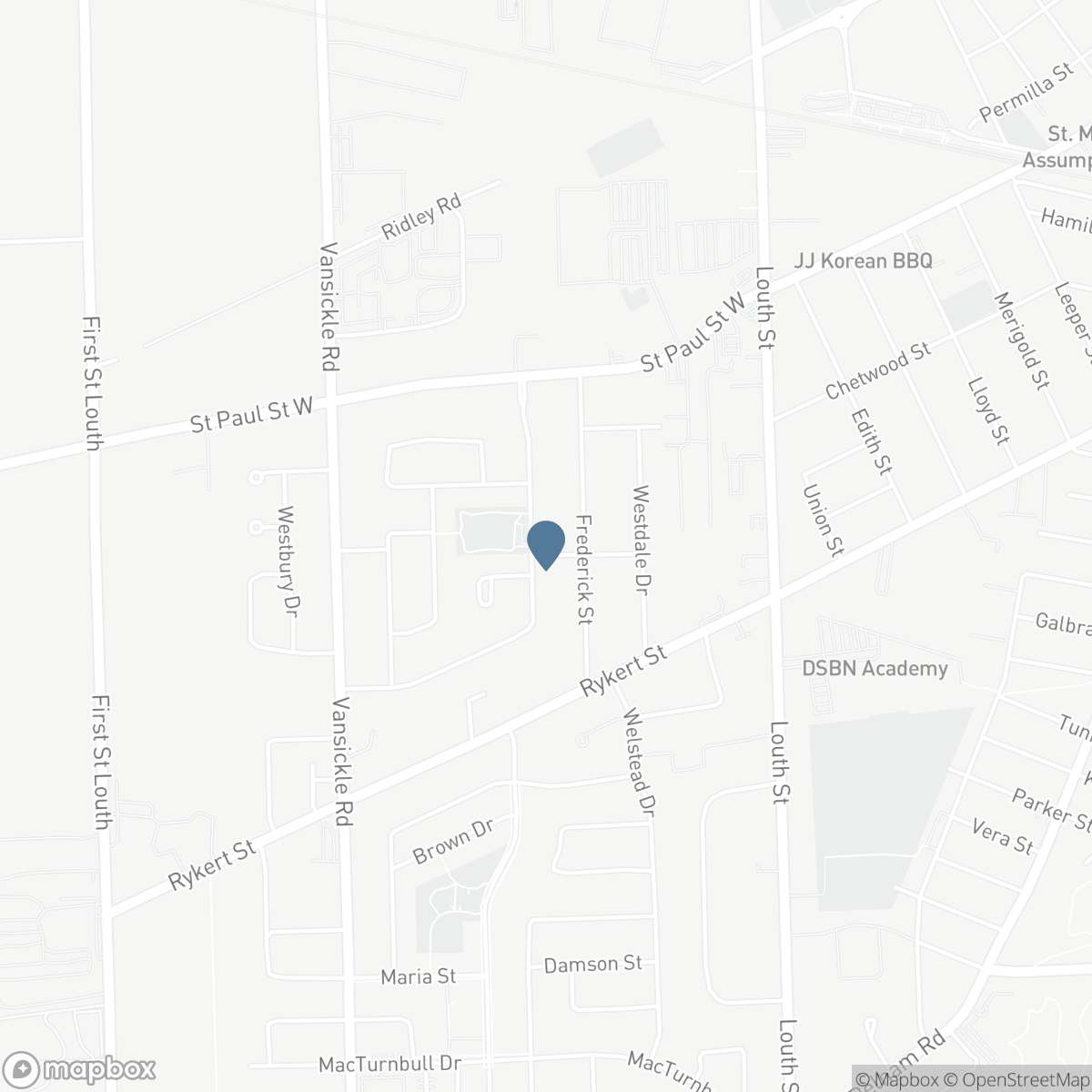 40 STRADA BOULEVARD, St. Catharines, Ontario L2S 3L8